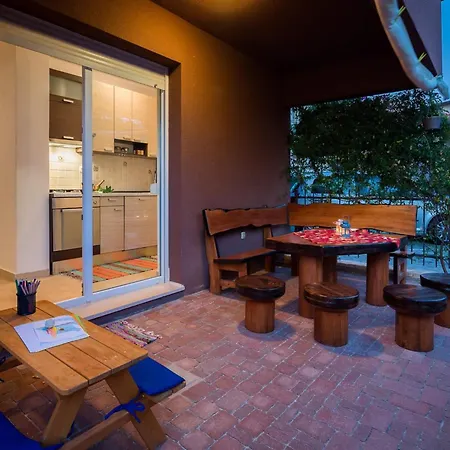 Elegant Hideaway With Pool - Two Bedroom With Pool Trogir